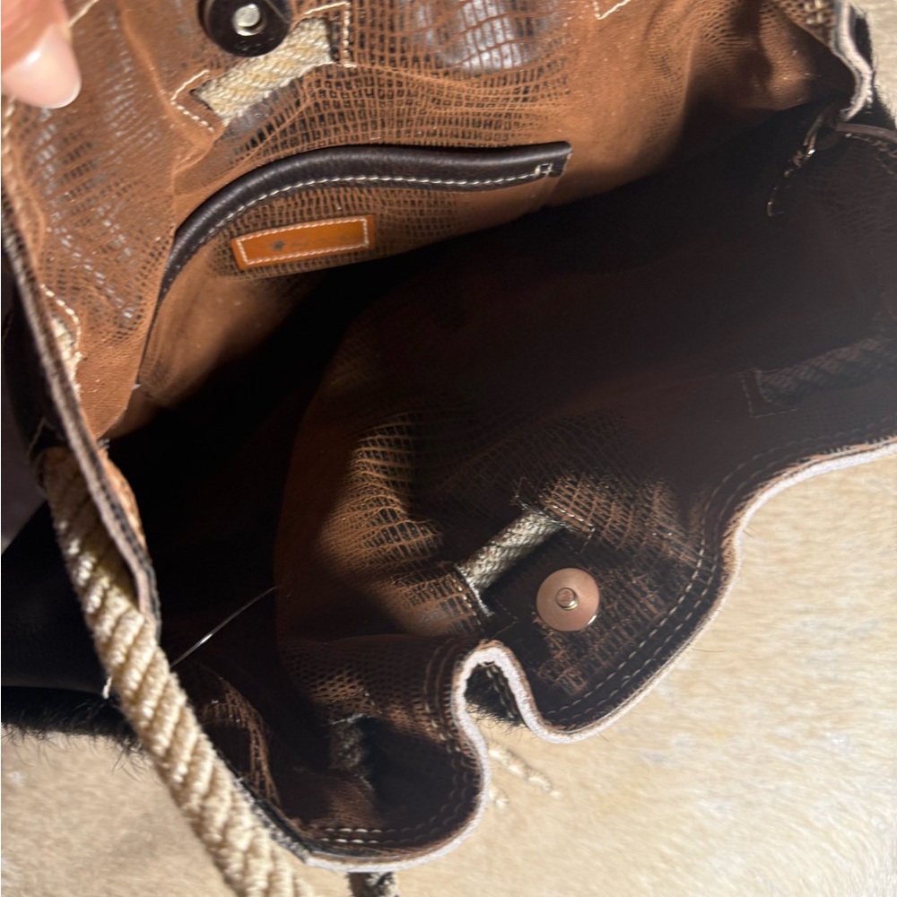 Handheld Cowhide Tote Bag with Rope Handles - Brown - Picture 2 of 4